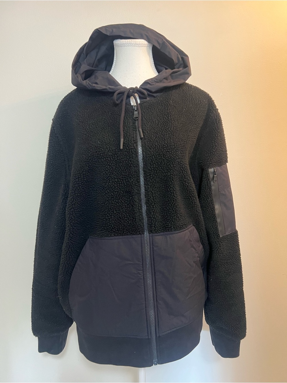 Pajar Black Zippered Jacket with Logo Tag